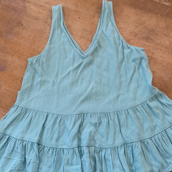 Loft sleeveless turquoise top XXSP - Picture 6 of 6